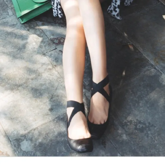 Jessica Simpson Mandalaye Black Casual Elastic Cross Ankle Strap Ballet Flats