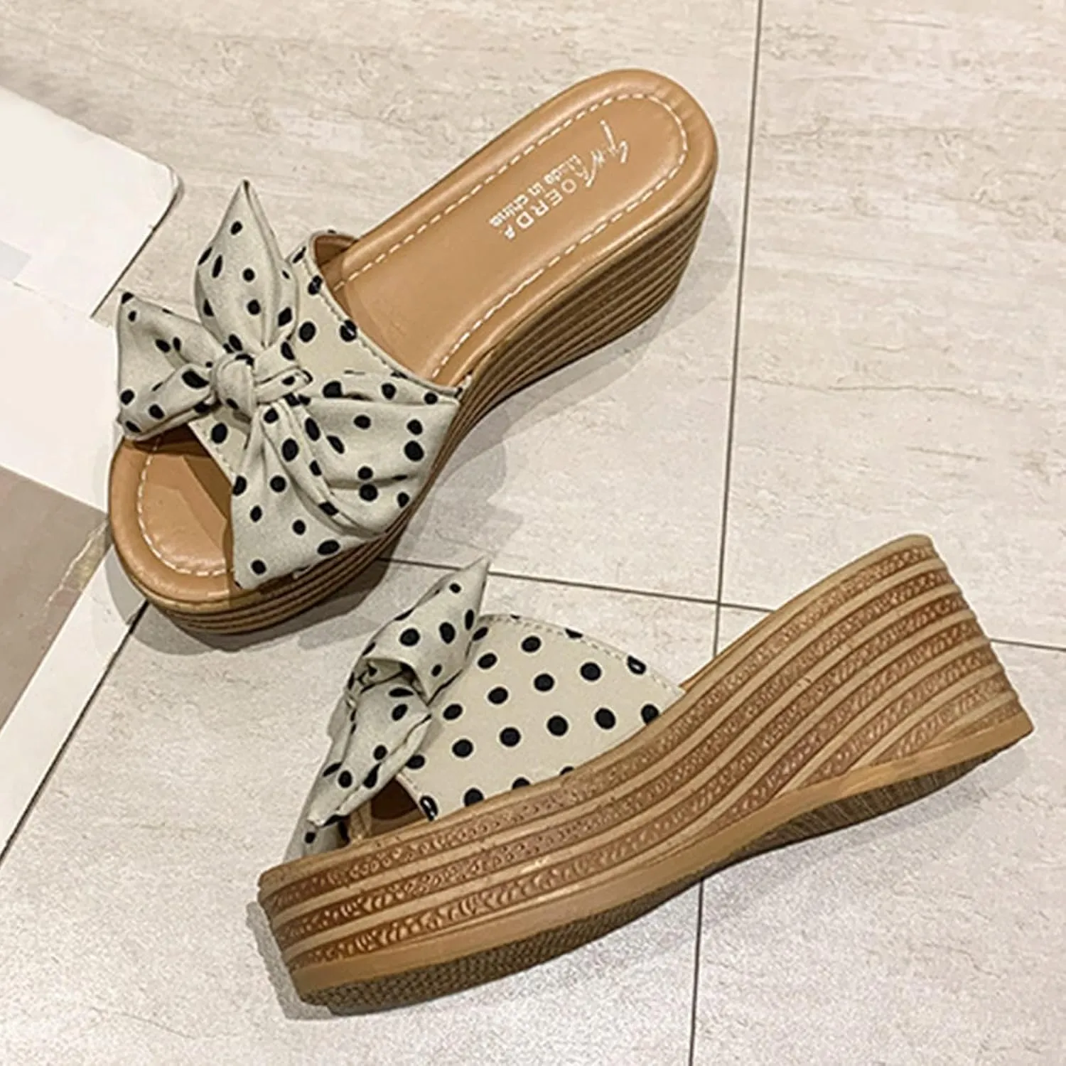 Women's Wedge Platform Sandals Fashion Polka Dot Bow Slippers Summer Slides Beach Vacation Walking Shoes Flat Sandals for Women Casual & Dressy Summer Shoes